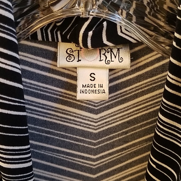 STORM Dress Black and White Small - Picture 2 of 7